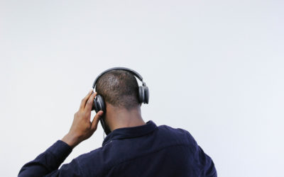 5 Awesome Podcasts for UX Designers Looking for Inspiration
